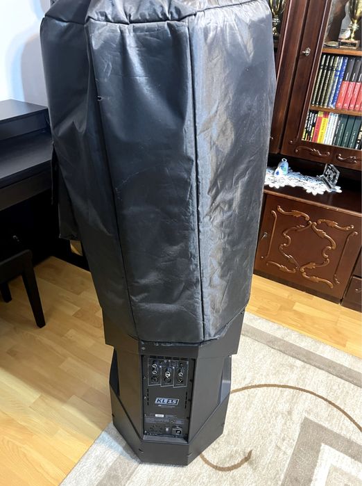 2 boxe active dB Technologies KL15 + huse + stative