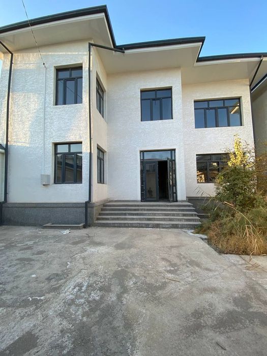 Коттедж в Олимпийской деревне на против Парка Янги Узбекистан. Яшнабад