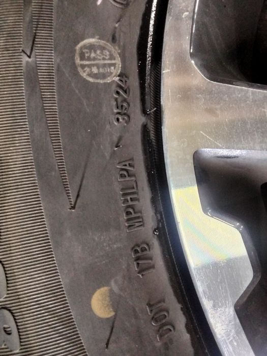 Шина дисками продаю