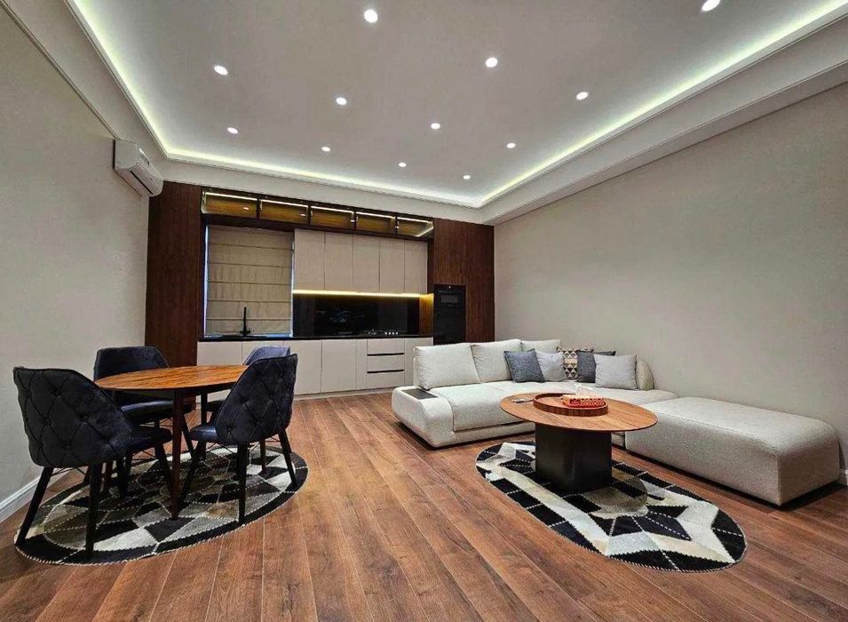 Алайски Ц-4 2 комнт б Сдаётся в аренду Шикарная квартира в новостройке