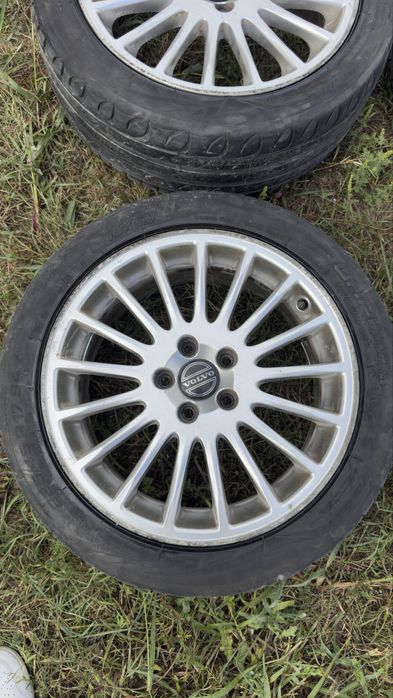 Jante originale volvo Tethys 17x7.5j 5x108