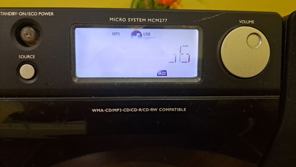 Vînd microsistem Philips