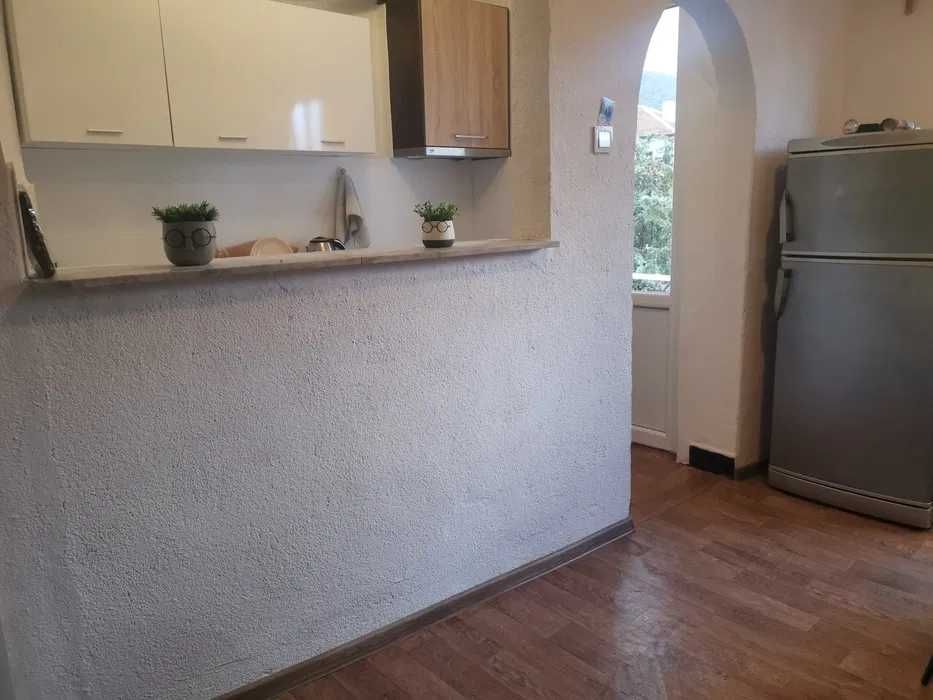 Дава се под наем Двустаен апартамент в Царево - 55 кв.м за 300 € - Снимка #1