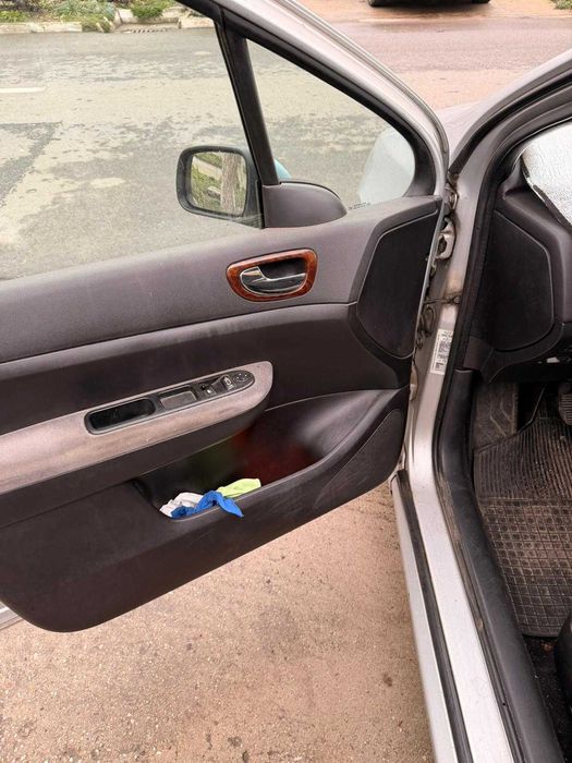 Vand Peugeot 307 2.0 HDI functional