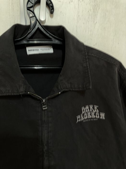 Продам рубашку bershka