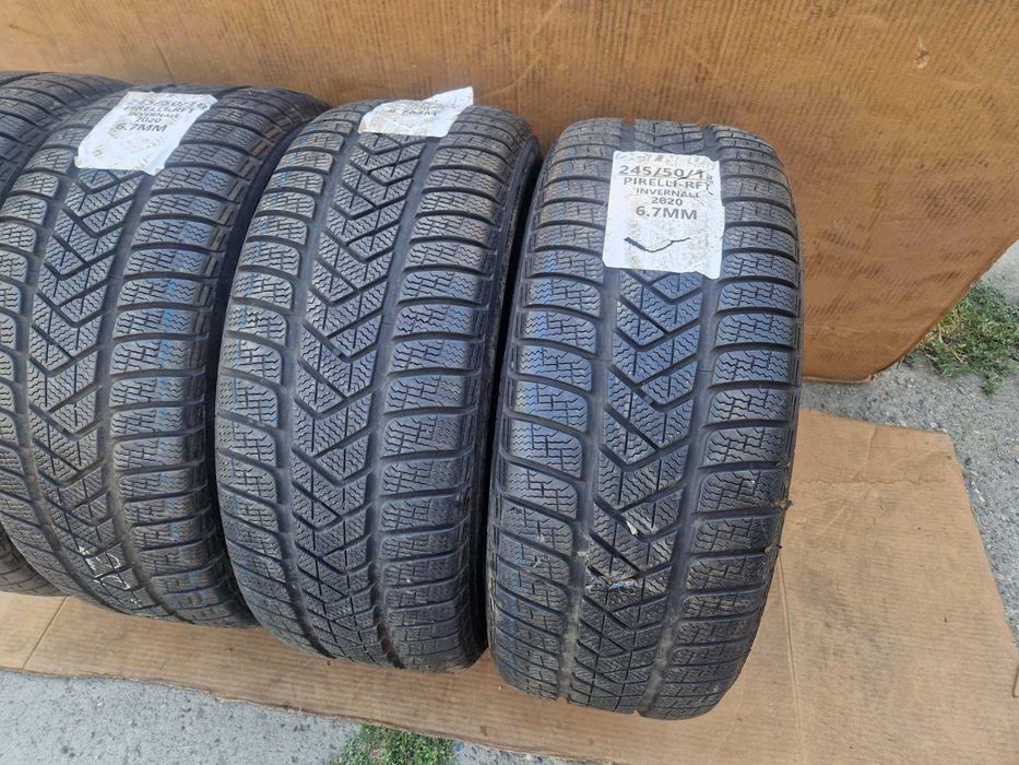 4 Pirelli R18 245/50 Зимни гуми  DOT2820