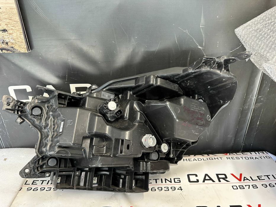 Фар фарове десен LED Suzuki SX4 S-Cross Сузуки СХ4 С Крос