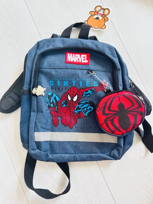 Продам детскую обувь