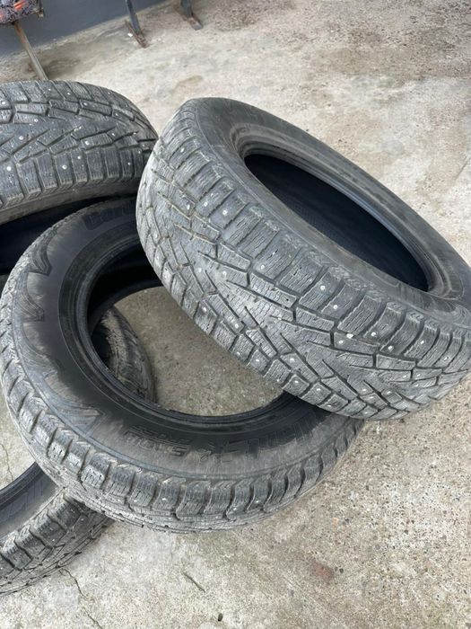 Зимний хороший шины