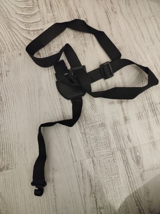 Chitară aproape nouă