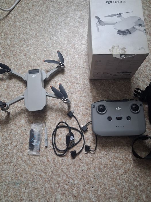 Продам дрона dji mini 2 se