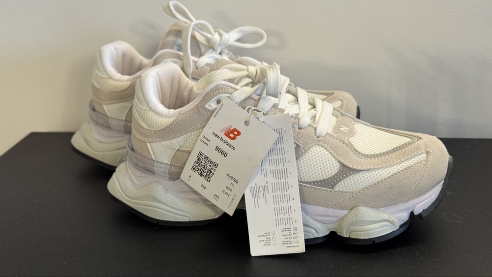 Adidasi New Balance 9060 Cream Unisex