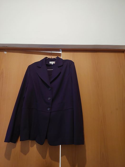 Шикарные пиджаки 50-52 разм