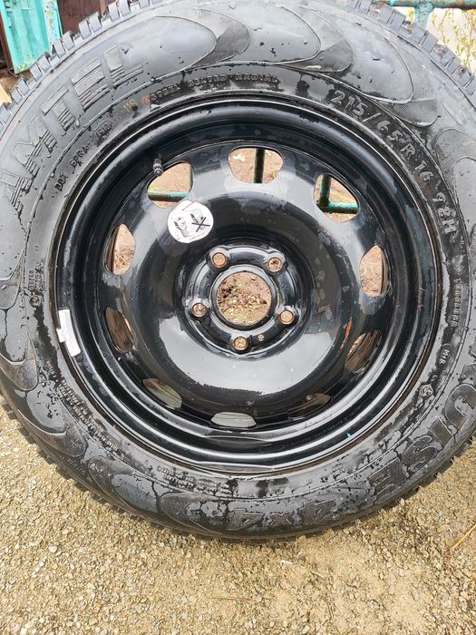 Продам три колеса с дисками в идеале