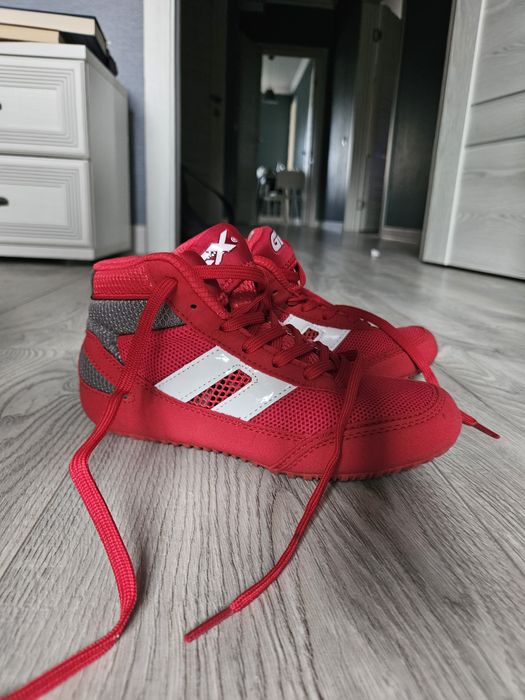 Борцовки новые, ,33 размер