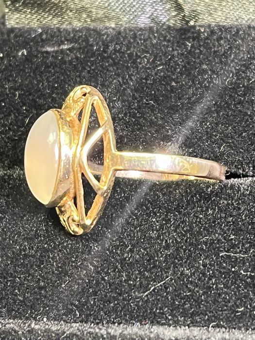 Пръстен златен 14 к 585 zlaten prasten Gold