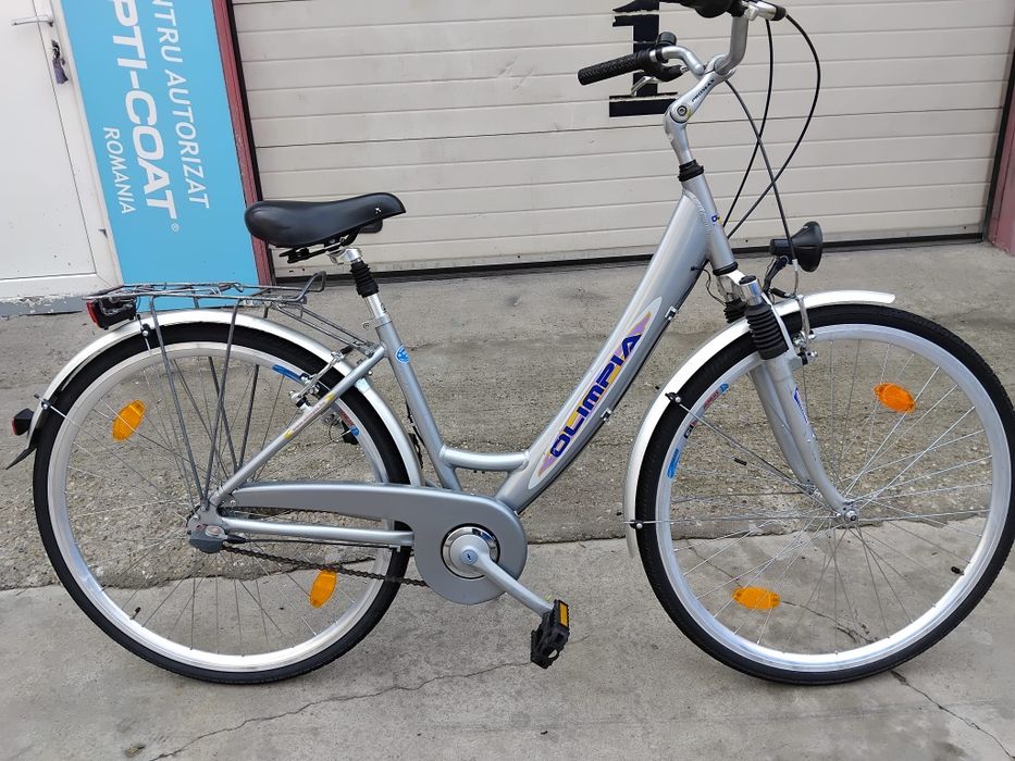 Vând bicicleta din aluminiu pentru damă