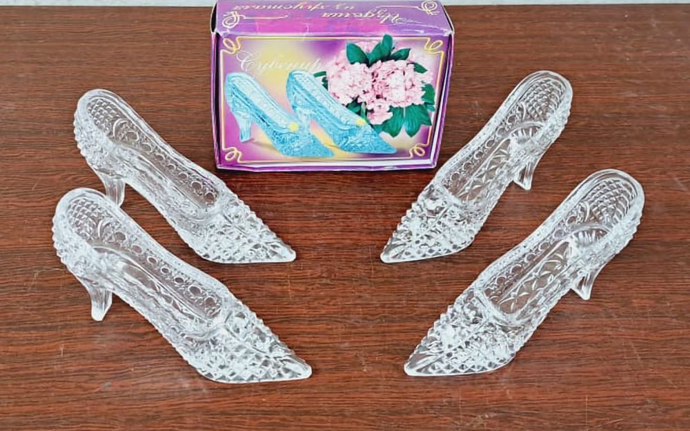 Фужер с колокольчиком