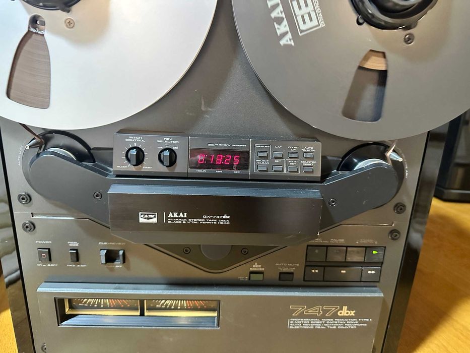 AKAI GX-747dbx, magnetofon