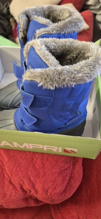 Дамски боти от набук