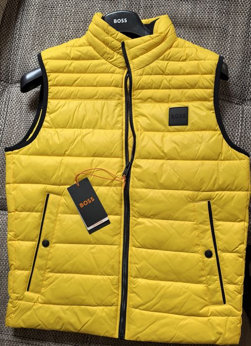 Елек Hugo Boss -