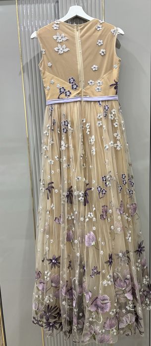 Вечернее длинное платье