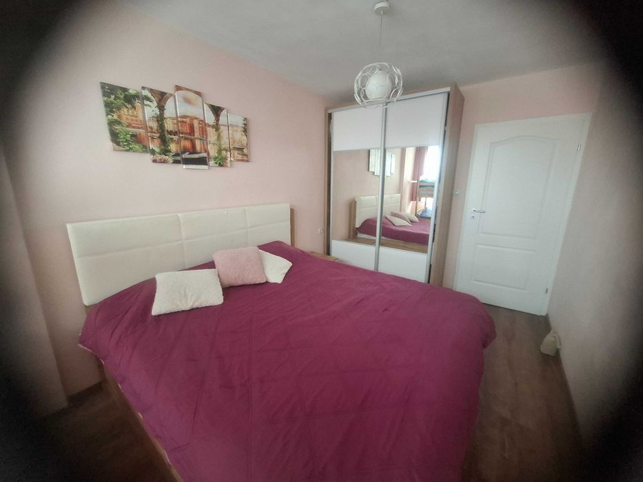 Дава се под наем Двустаен апартамент в Бургас, Център - 63 кв.м за 548.25 € - Снимка #4