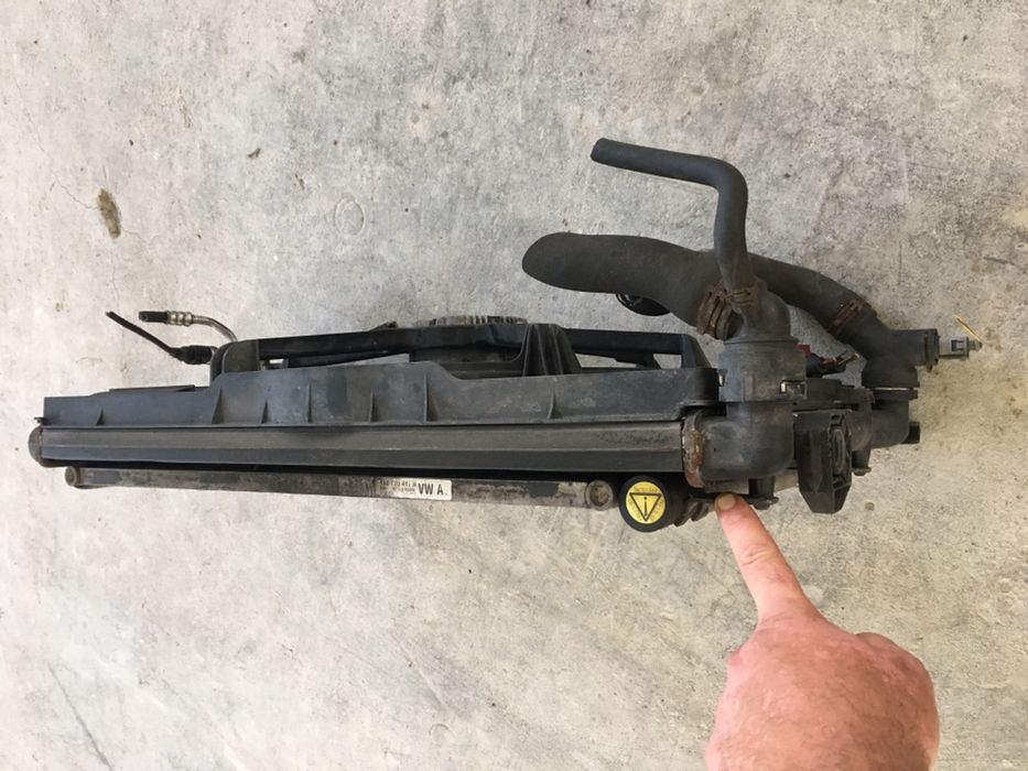 Set radiatoare vw audi skoda seat 1.4 benzina. 1.6benzina. Pret 600lei