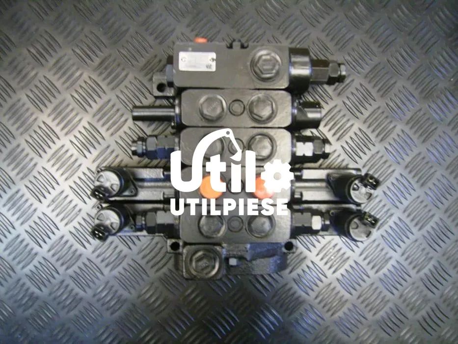 Distribuitor hidraulic Hitachi EX17U EX15 EX20U EX25 + piese