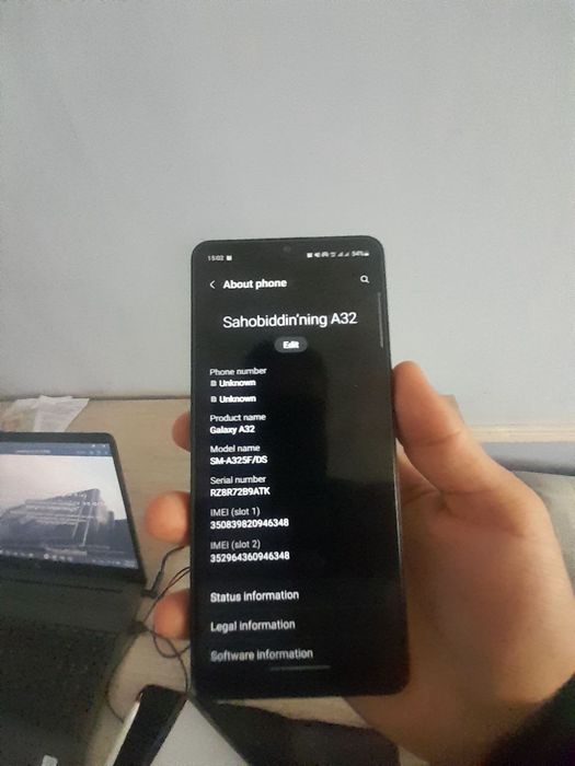 Samsung  A32  sotiladi kami bor.