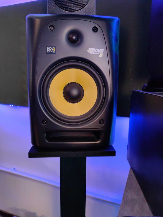 Krk rokit 8 студийные мониторы