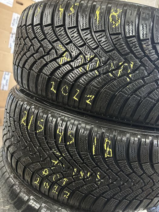 Гуми 215/45/18 Зимни Falken  2 броя