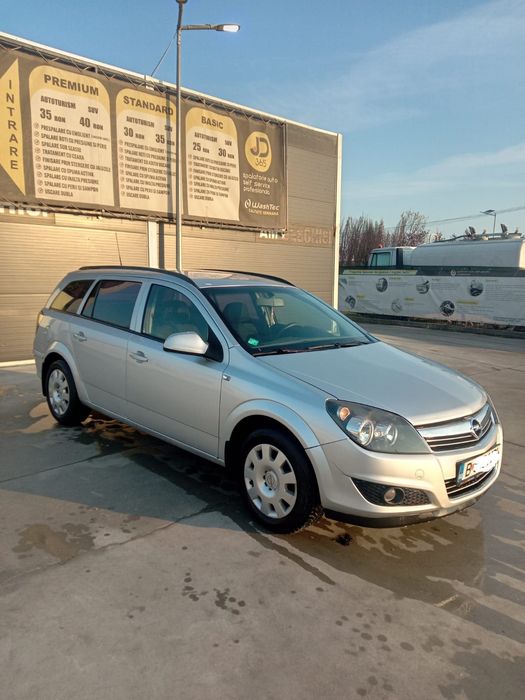 Opel Astra 2011 GPL