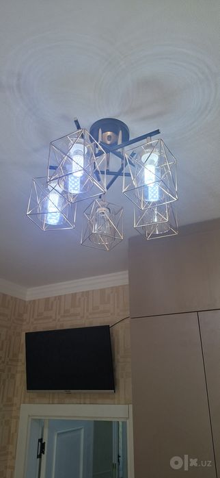 Tezda Oyoq kiyimlar uchun Mebel sotiladi !