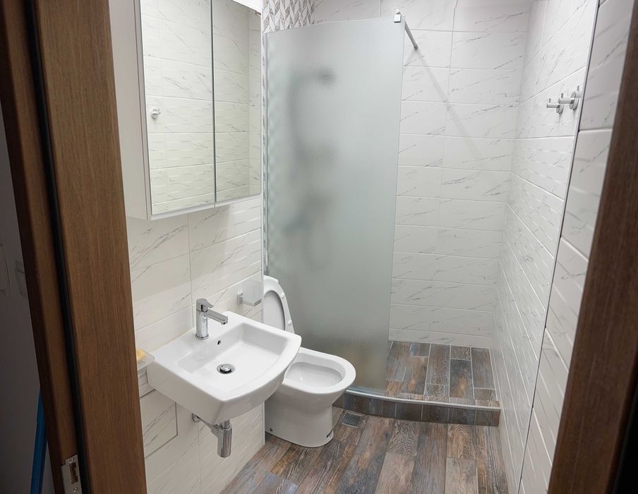 Дава се под наем Двустаен апартамент в София, Център - 64 кв.м за 612 € - Снимка #7