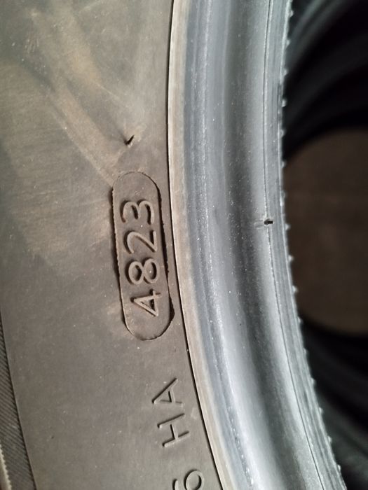 Гуми ,,HANKOOK" 225 55 19