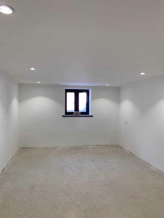 Уй сотилади срочна!!!