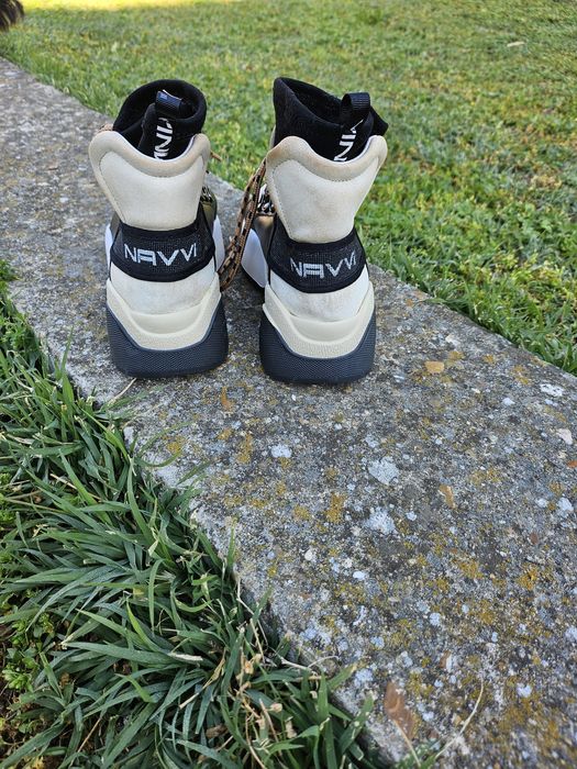 Спортно-елегантни обувки Navvy