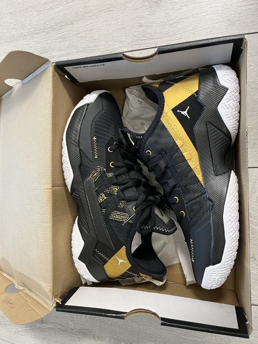 Vând Jordan one take 2