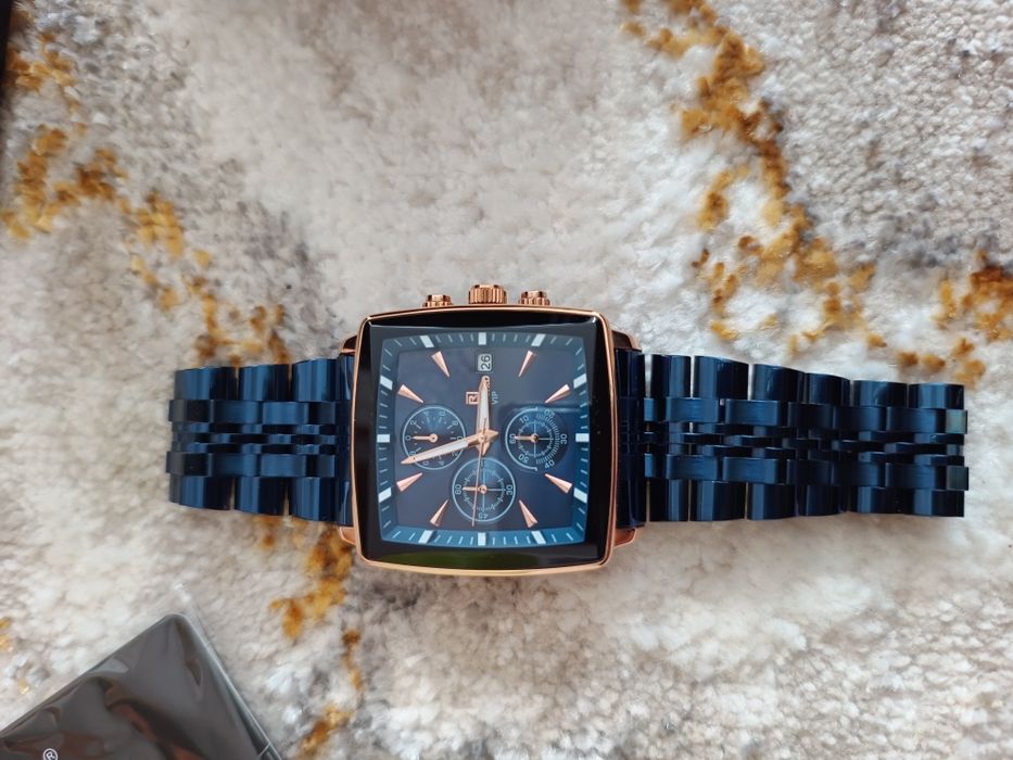 Қол сағат сатылады