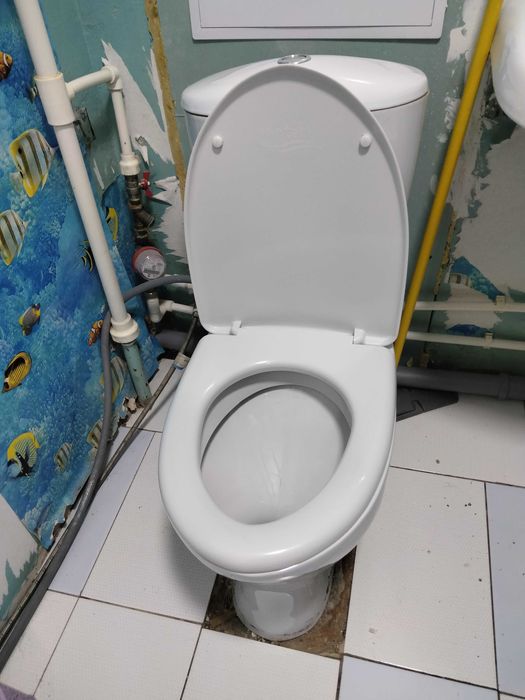 Унитаз продам б/у