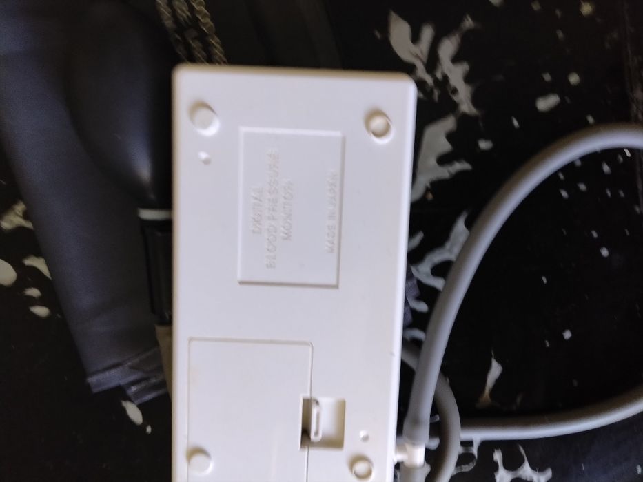 Японски апарат за кръвно Nissei DS-105E