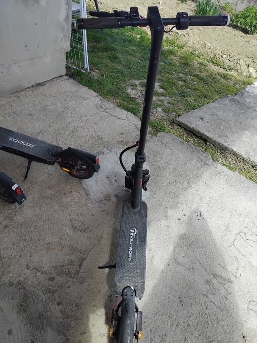 Trotineta electrica pentru copii si adulti