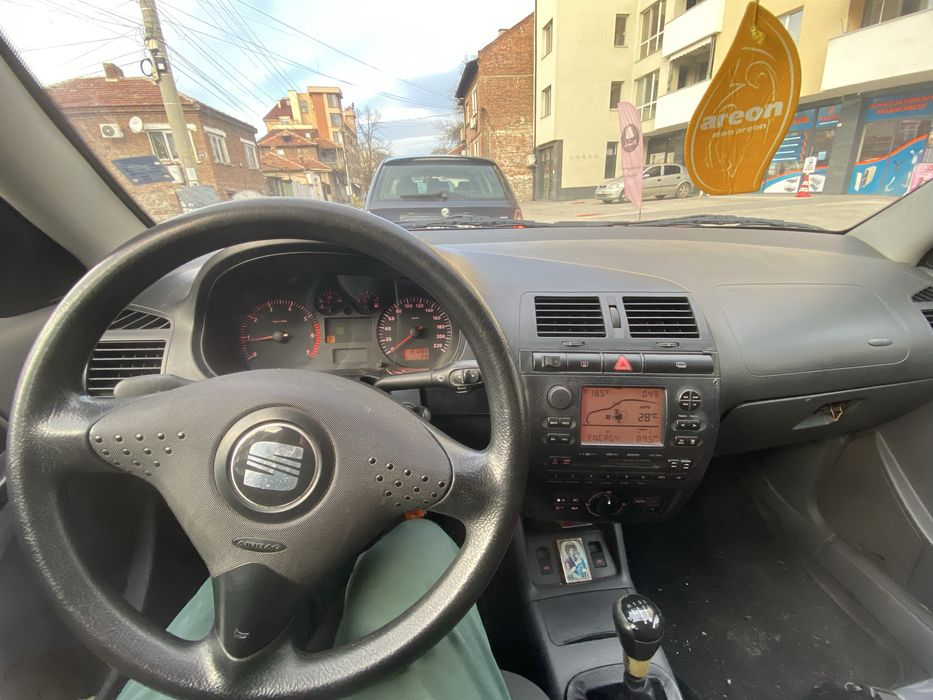 Сеат ибиза 1.4 seat ibiza 1.4 бензин