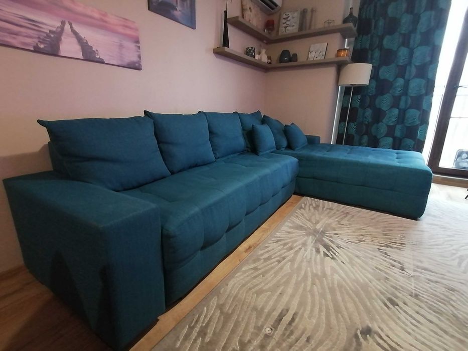 Ъглов разтегателен диван