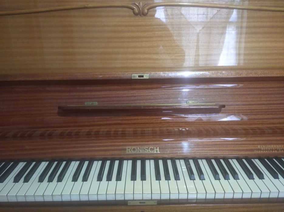 Fortepiano, RÖNISCH, Germaniya