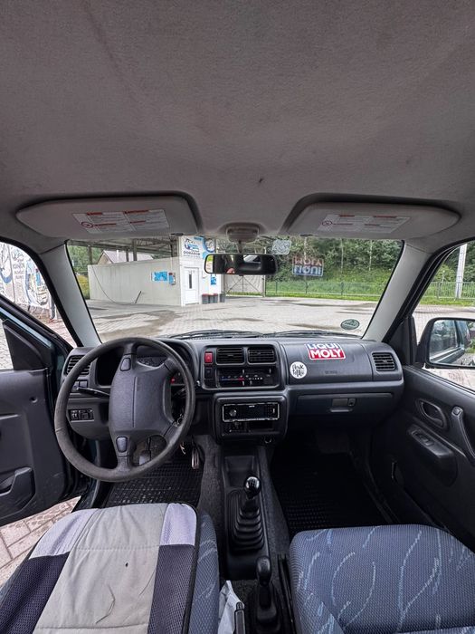 Vând Suzuki jimny