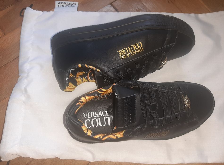 Дамски обувки  Versace Jeans Couture !