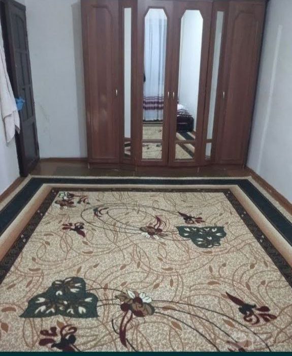 Хозяйкали уй студентларга