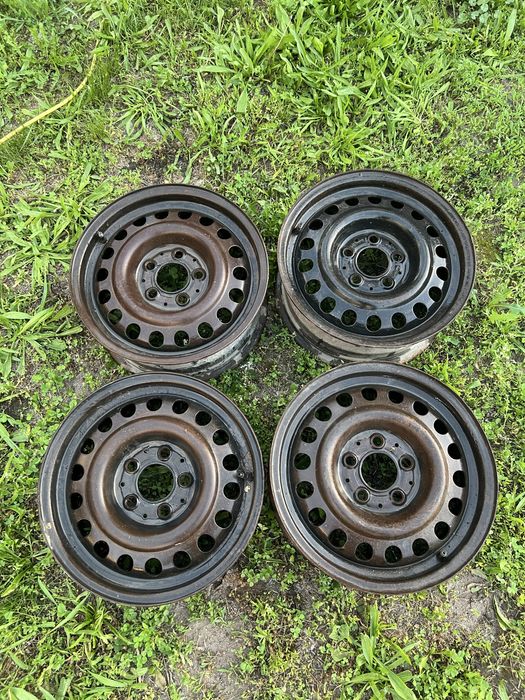 Железные диски R15 “5x112”